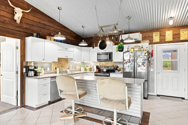 214 W Burtons Lane, Tonto Basin, AZ 85553