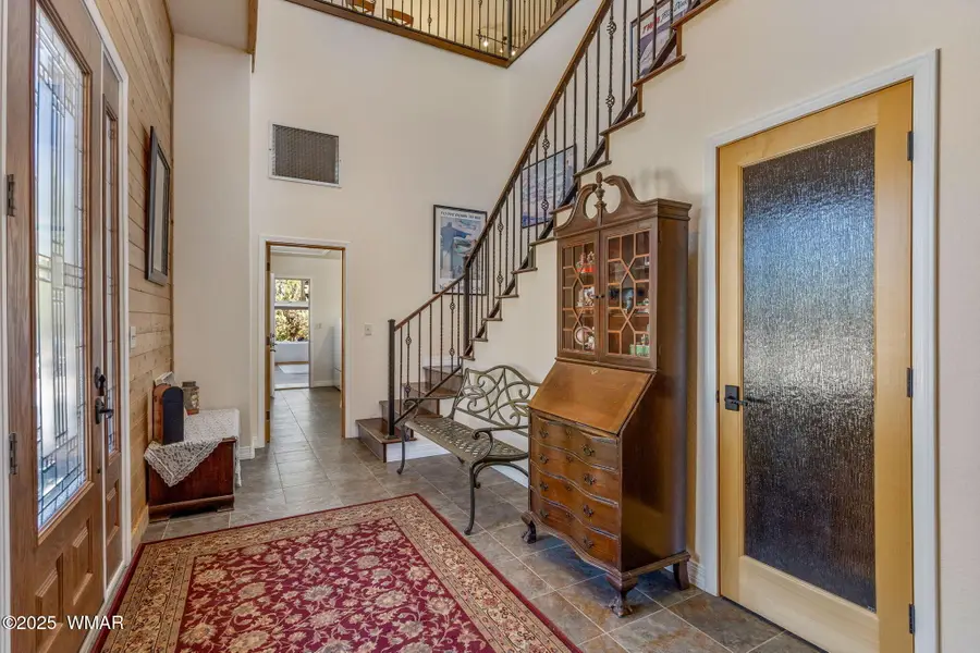 2335 Voyager Circle, Overgaard, AZ 85933 - Image #3