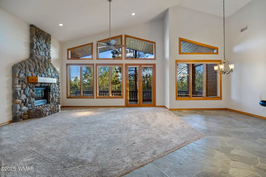 2758 Jaguar Circle, Overgaard, AZ 85933 - Image #2