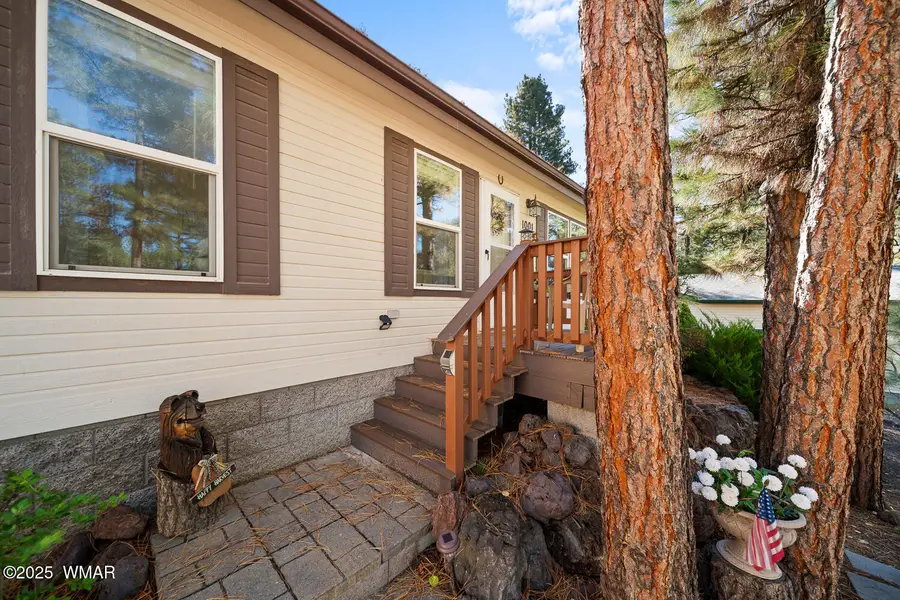 1001 S Cherokee Drive, Show Low, AZ 85901 - #3