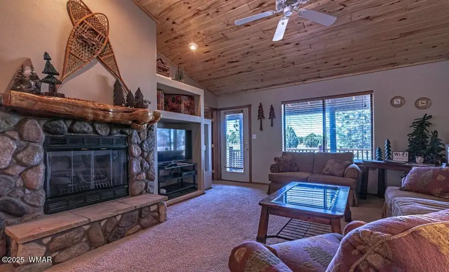 2718 Bain Trail, Overgaard, AZ 85933 - Image #2