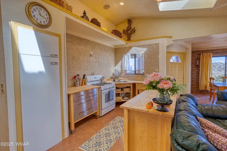 734 Maverick, Concho, AZ 85924 - Image #3