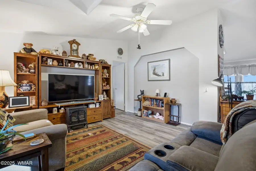 2360 W Pioneer Court, Show Low, AZ 85901 - Image #2