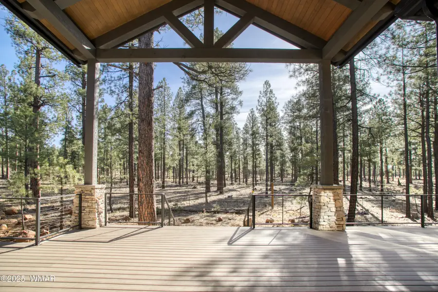9525 Sierra Springs Drive, Pinetop, AZ 85935 - Image #2