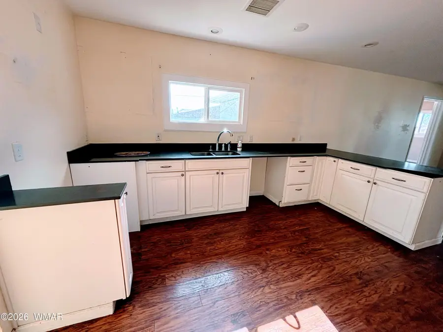415 W Florida Street, Holbrook, AZ 86025 - Image #2
