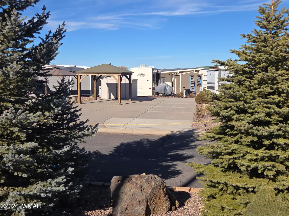 8224 Lake Shore Drive, Show Low, AZ 85901 - Image #1