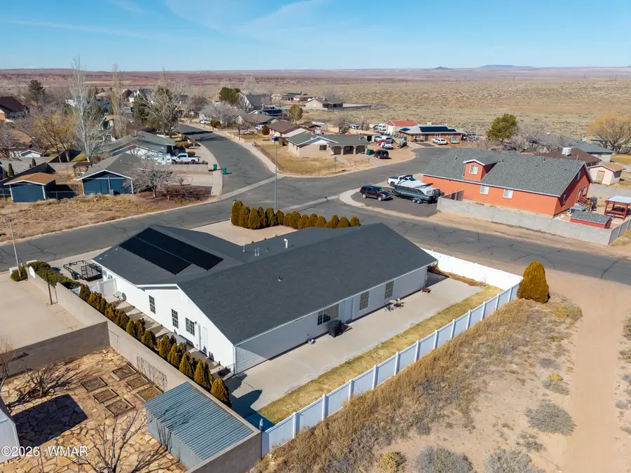 1410 Smithson Drive, Holbrook, AZ 86025 - #3