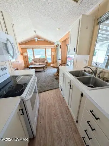 270 N Clark Road, Show Low, AZ 85901 - Image #3