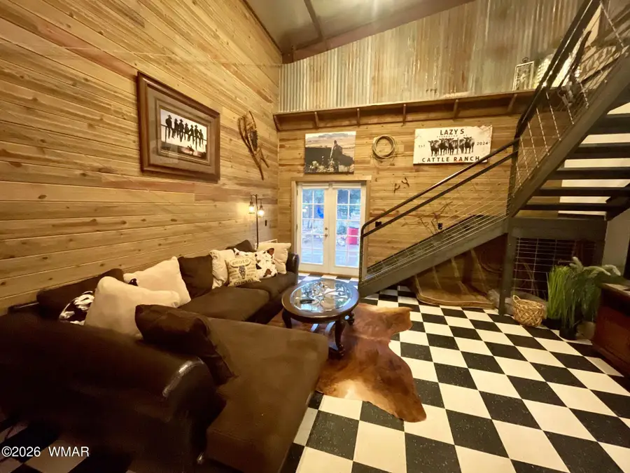 2869 Mustang Trail, Overgaard, AZ 85933 - #2