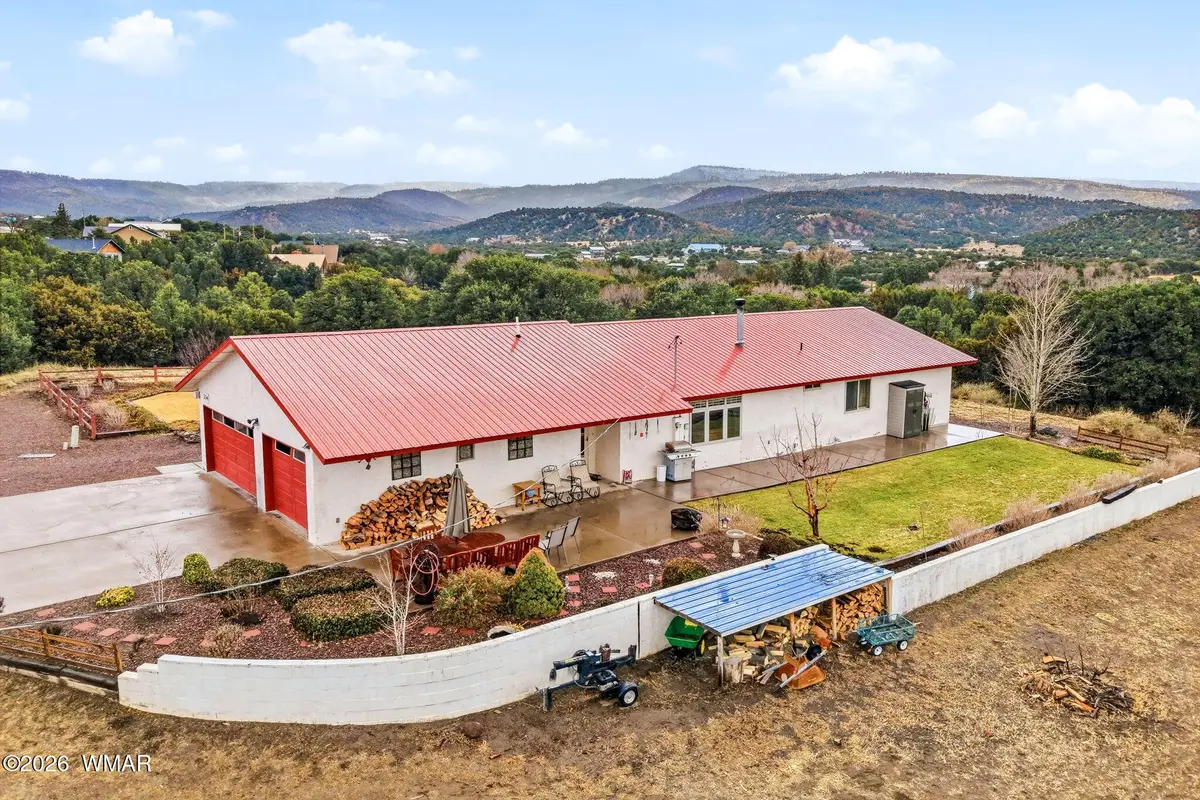 334 W 10th Street, Eagar, AZ 85925 - #1