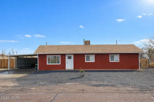 207 W Carlos Avenue, Holbrook, AZ 86025