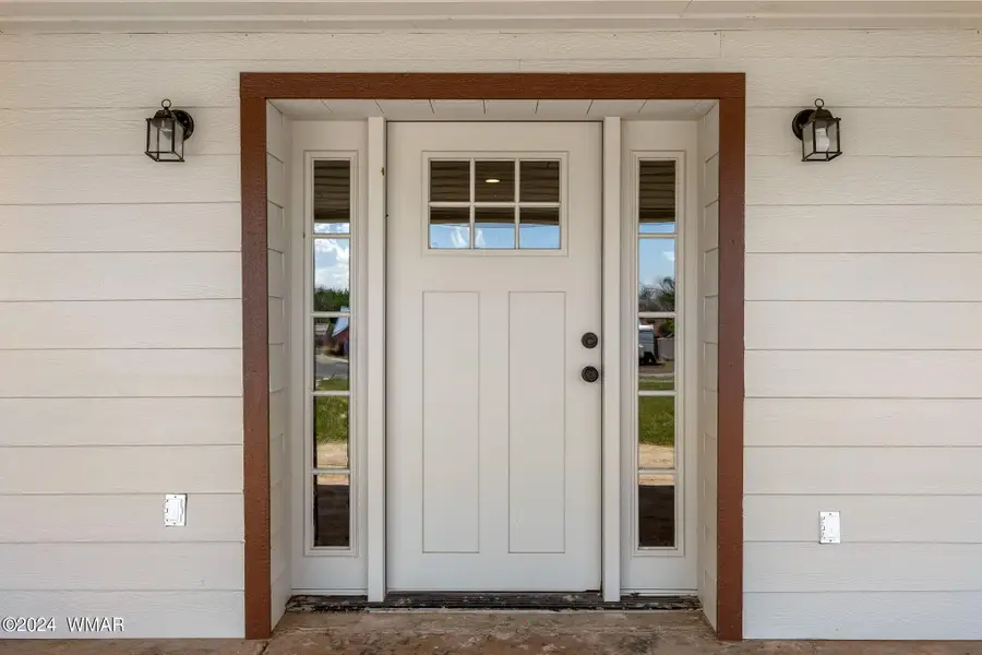 233 S Zuni Street, Springerville, AZ 85938 - #3