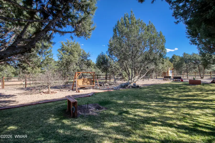 925 Wild Horse Road, Show Low, AZ 85901 - #2