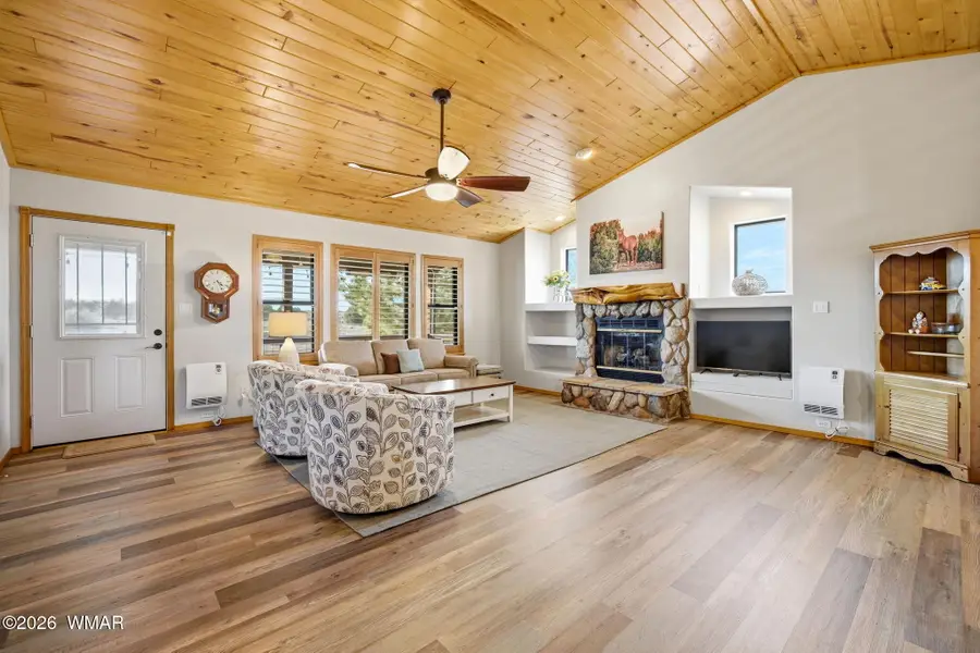 2660 Palomino Trail, Overgaard, AZ 85933 - #3