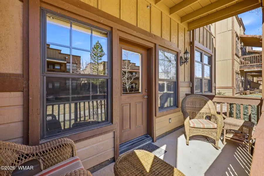 2359 Quarter Horse Trail, Overgaard, AZ 85933 - #2