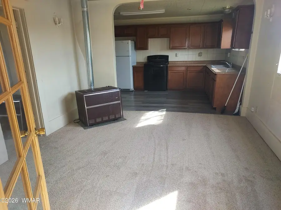 419 E Third Street, Winslow, AZ 86047 - #2