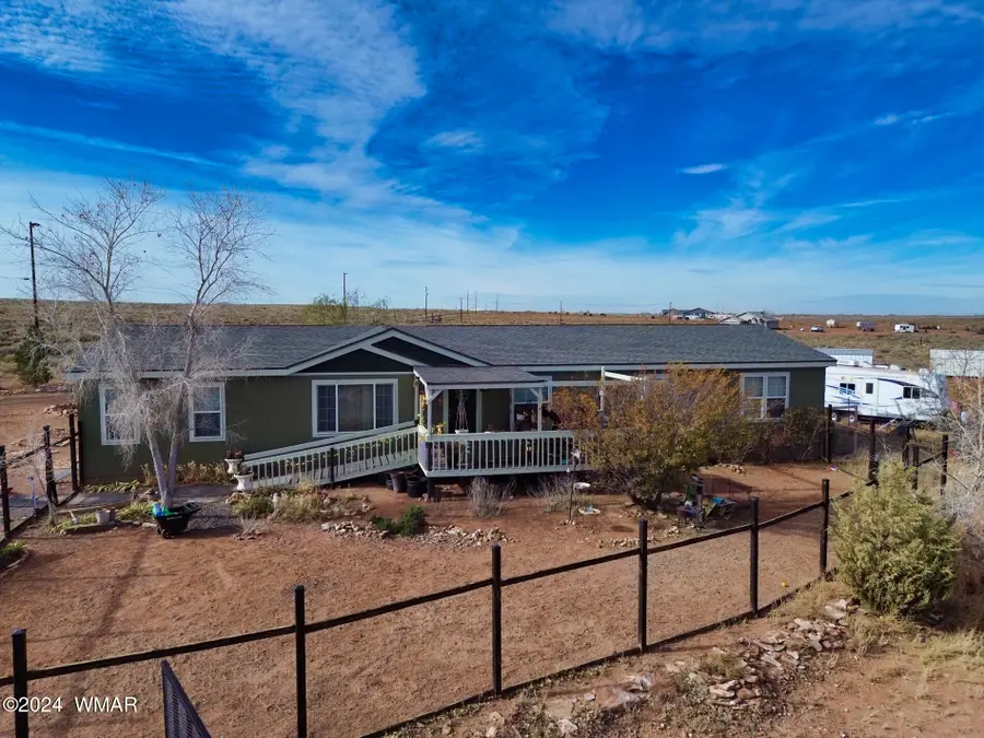 4402 Mclaws Road, Holbrook, AZ 86025 - #2