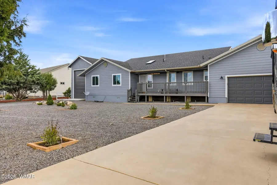 8406 Lake View Drive, Show Low, AZ 85901 - #3