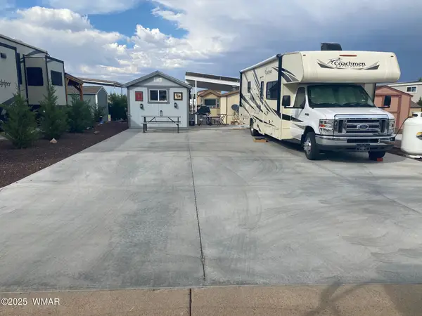 8228 Eagle Drive, Show Low, AZ 85901