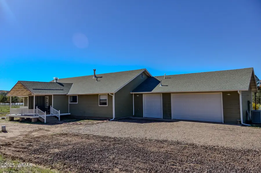 685 Kuhn Road, Pinedale, AZ 85934 - #2