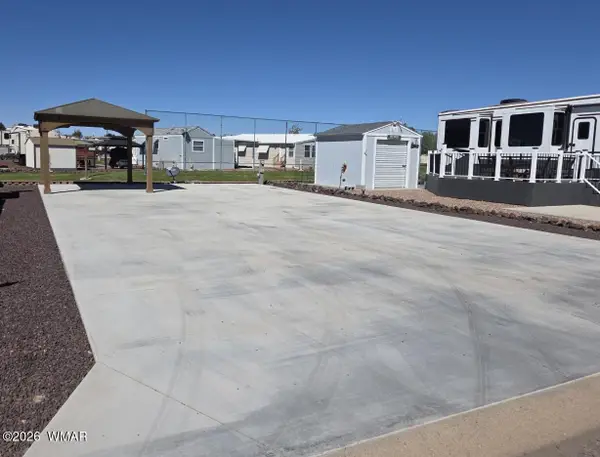 8288 Lake Shore Drive, Show Low, AZ 85901