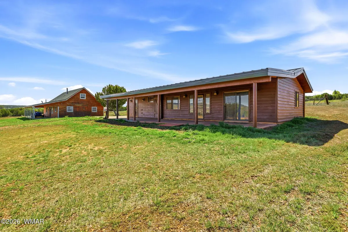 42 Co Road, Vernon, AZ 85940 - #1