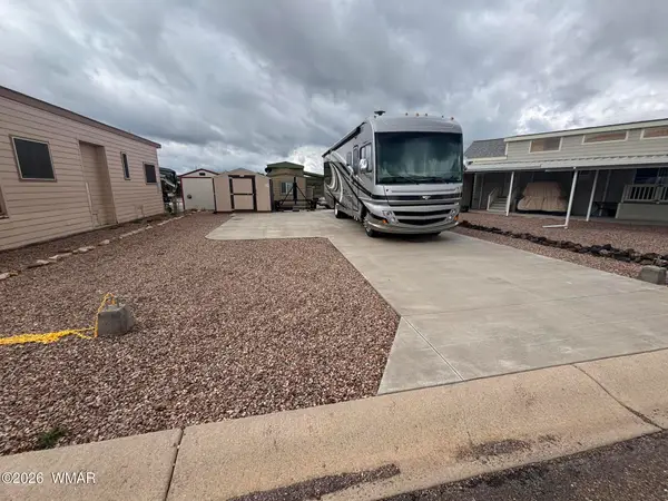 8221 Navajo Circle, Show Low, AZ 85901