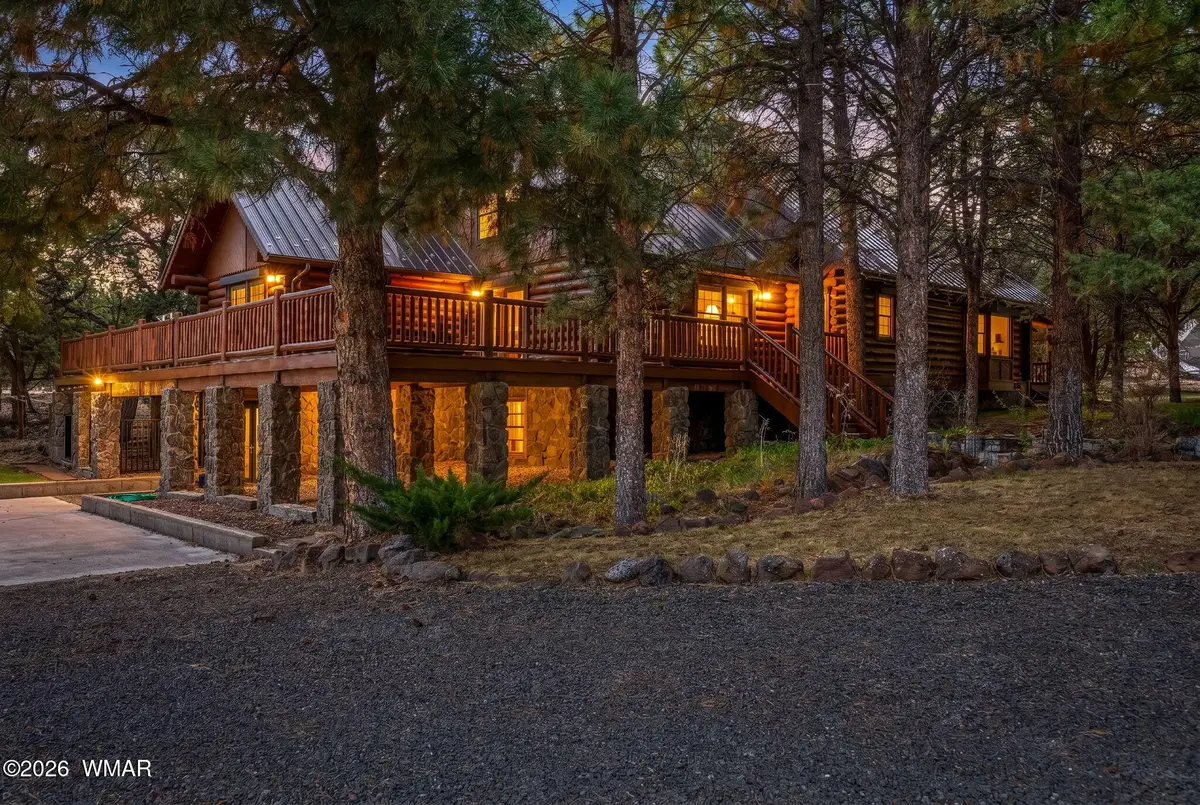 1425 S Amity Lane, Eagar, AZ 85925 - #1