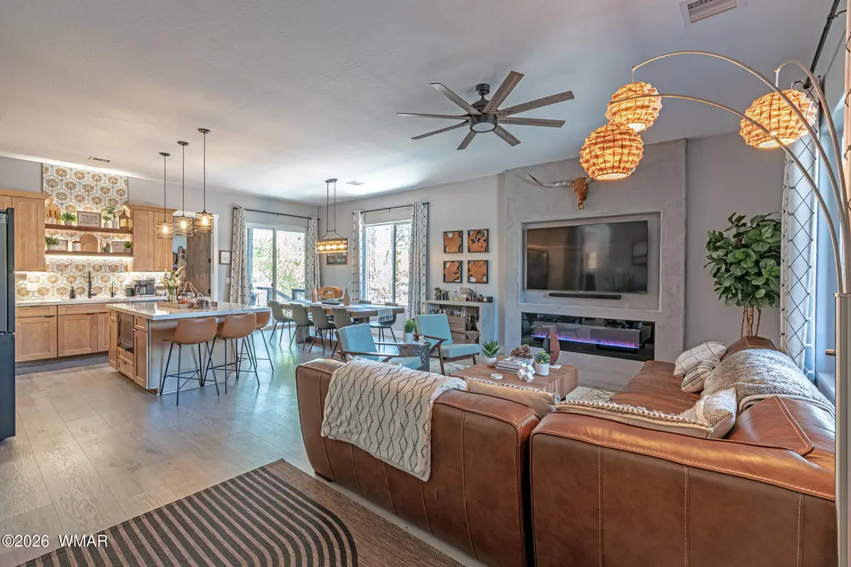 610 S Mountain Pines Avenue, Show Low, AZ 85901 - #1