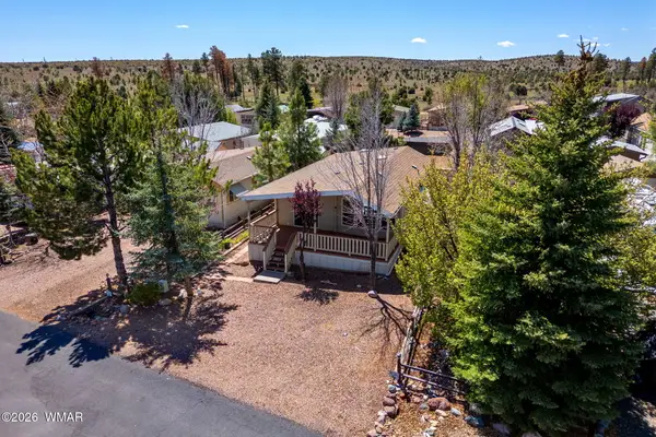 2221 Wrangler Way, Overgaard, AZ 85933