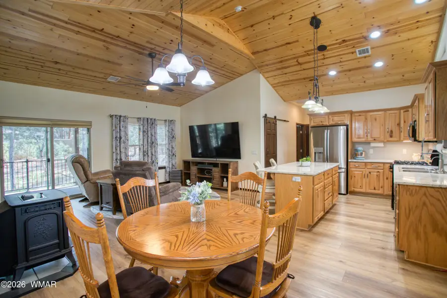 941 E Lauren Court, Show Low, AZ 85901 - #2