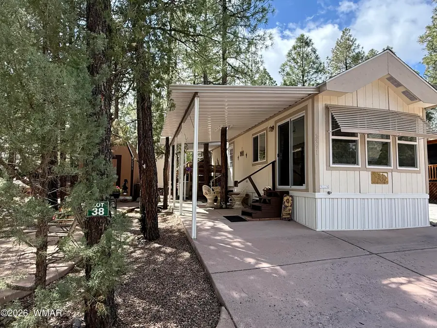 2291 E Broken Arrow Lane, Show Low, AZ 85901 - #2