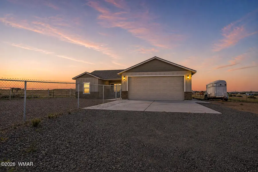 660 S Foothills Boulevard, Taylor, AZ 85939 - #3