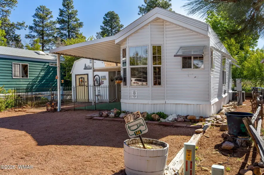 2725 Whiskey Road, Overgaard, AZ 85933 - #3