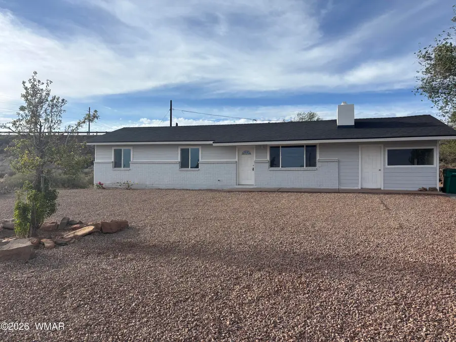828 14th Avenue, Holbrook, AZ 86025 - #3