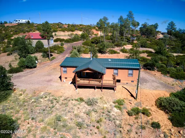 6253 Apache Trail, Show Low, AZ 85901