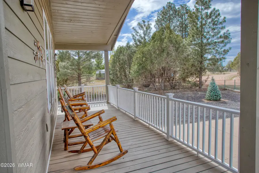 2731 Zane Grey Boulevard, Overgaard, AZ 85933 - #3