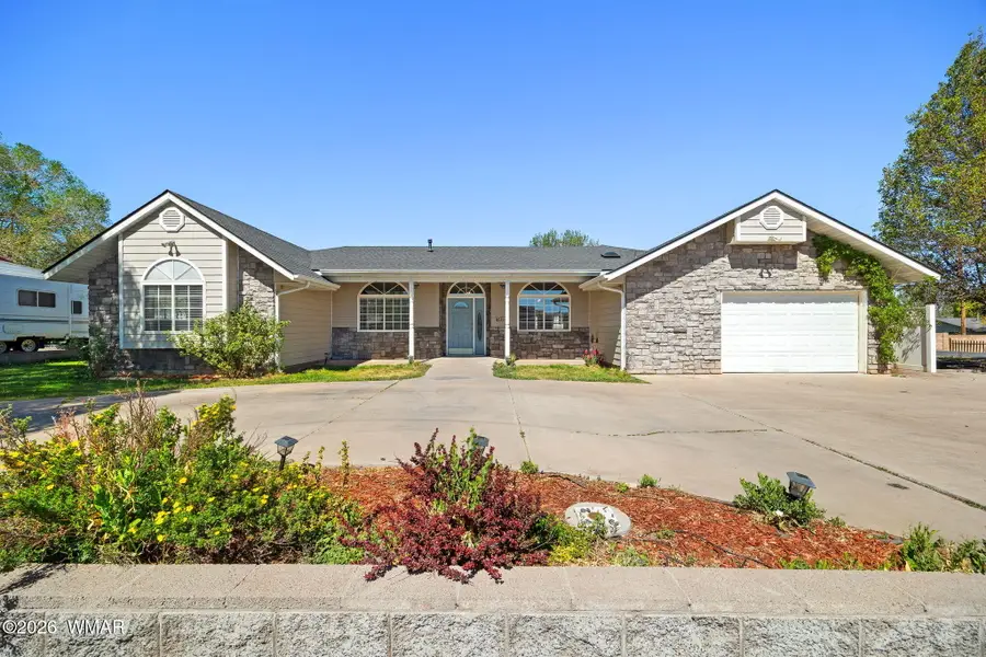 384 N Garth Drive, Eagar, AZ 85925 - #2