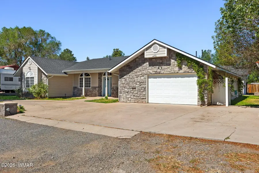 384 N Garth Drive, Eagar, AZ 85925 - #3