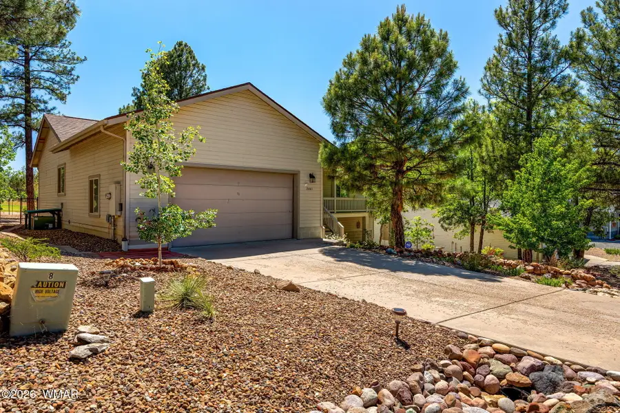 3401 N Country Club Drive, Show Low, AZ 85901 - #3
