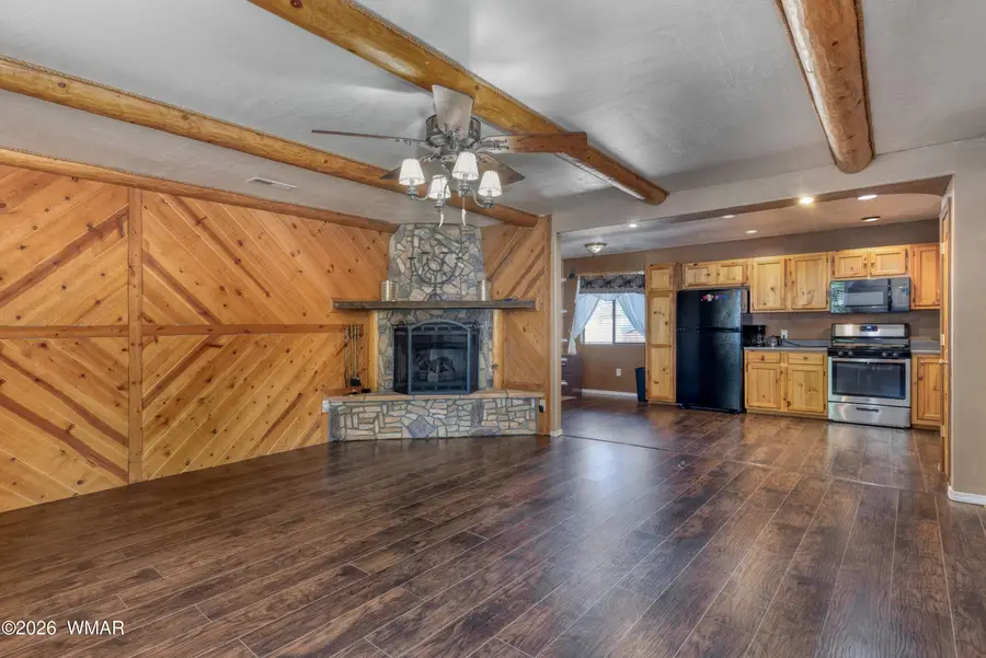 2722 Bain Trail, Overgaard, AZ 85933 - #2