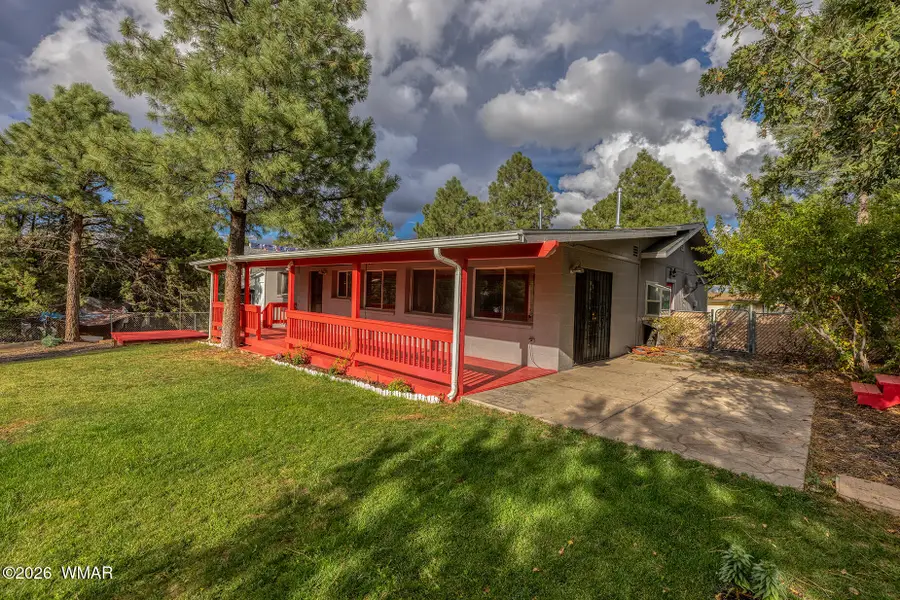 660 S 6th Avenue, Show Low, AZ 85901 - #3