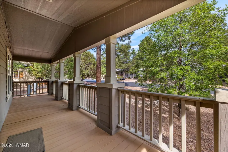2120 W Pine Grove Drive, Show Low, AZ 85901 - #2