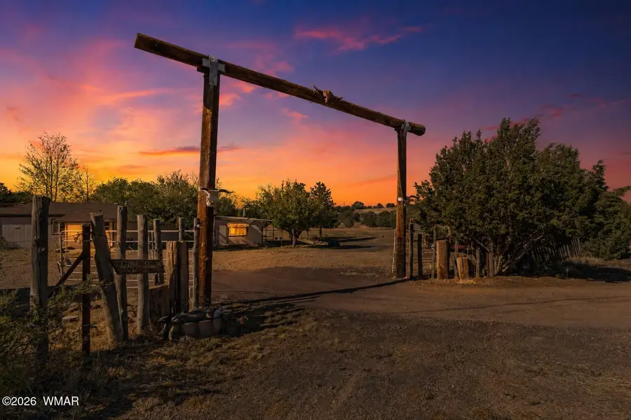 480 Freedom Lane, Taylor, AZ 85939 - #2