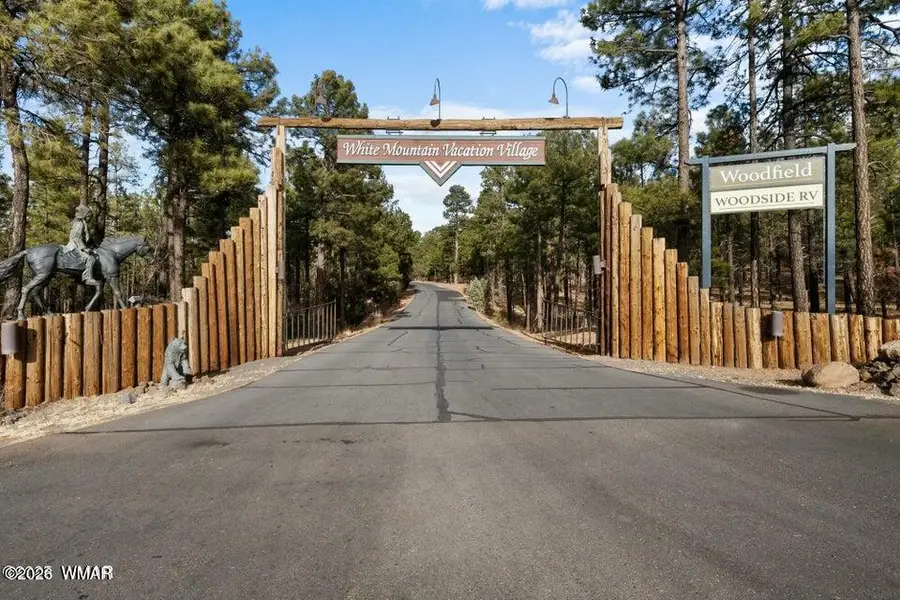 2240 E Lariat Way, Show Low, AZ 85901 - #2