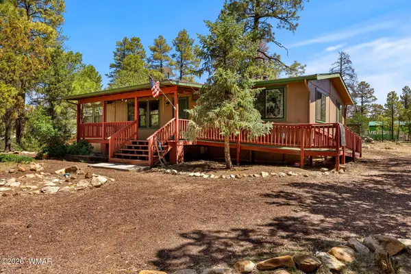 2939 Paint Pony Lane, Overgaard, AZ 85933