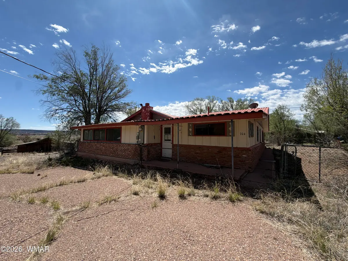704 S Voigt Street, Springerville, AZ 85938 - #1