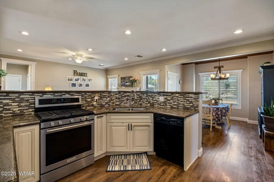 1064 Pearce Lane, Show Low, AZ 85901 - #3