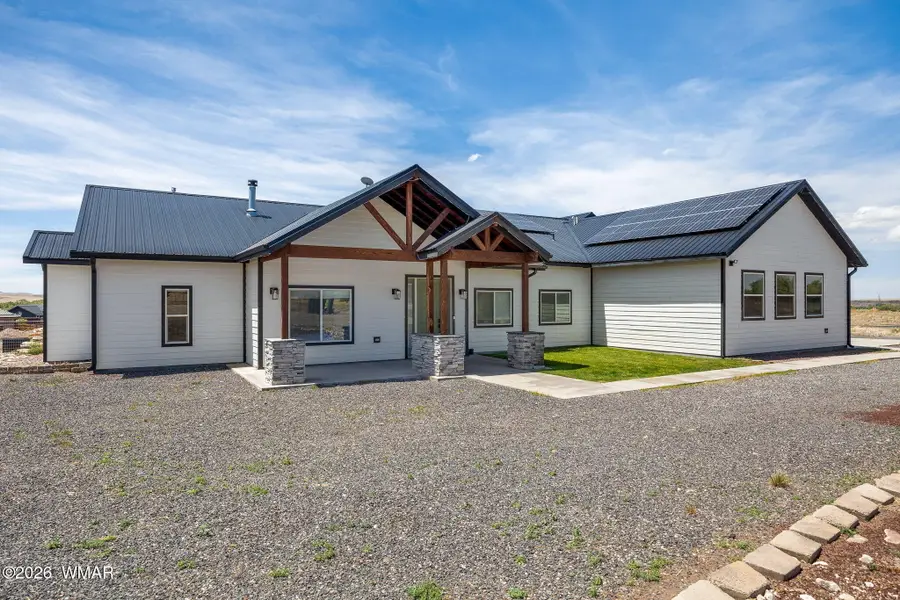 351 W 3rd Avenue, Eagar, AZ 85925 - #2