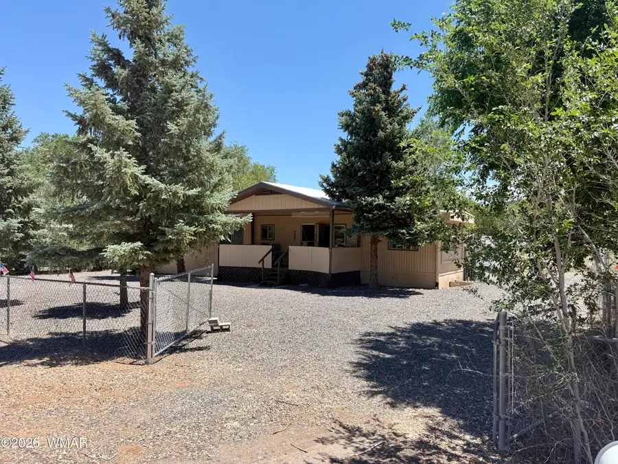 727 S Butler Street, Eagar, AZ 85925 - #2